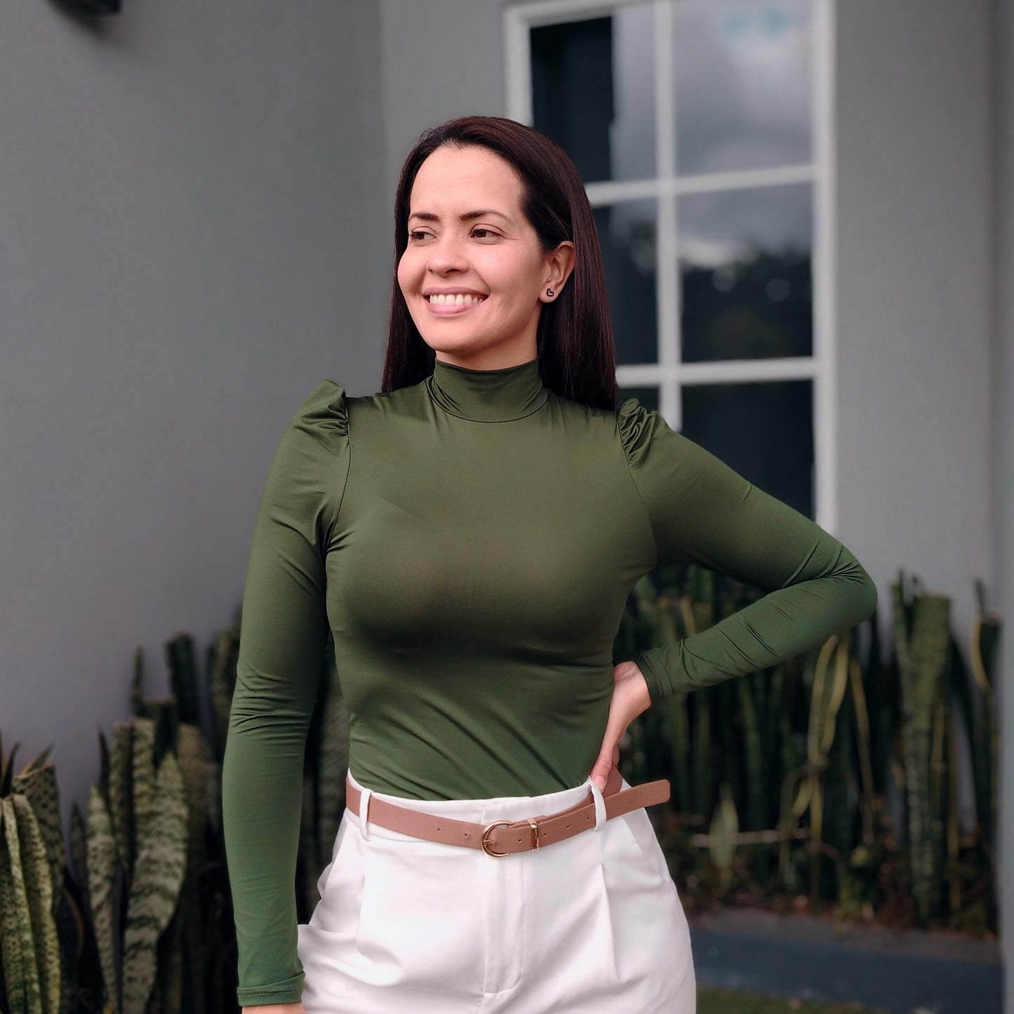 Blusa manga larga cuello tortuga marrón