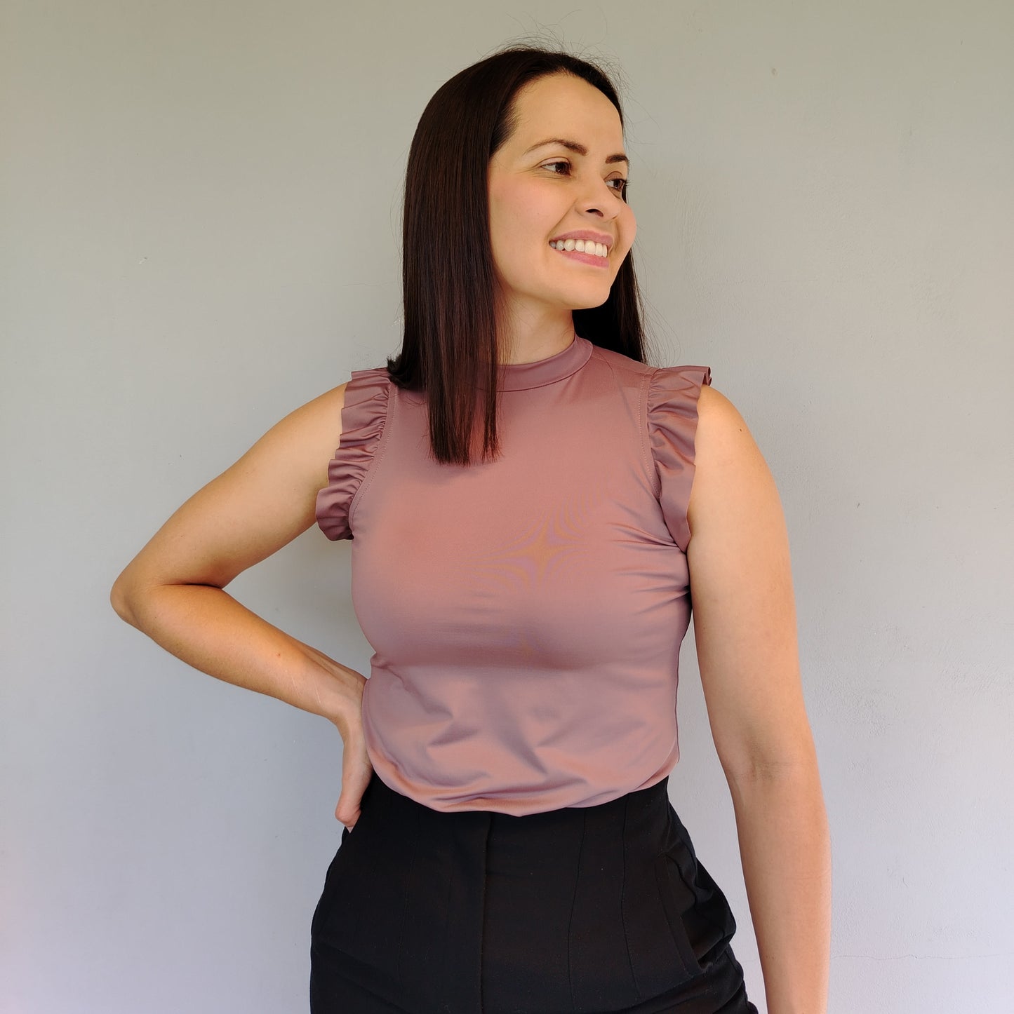 Blusa manga fruncida marrón