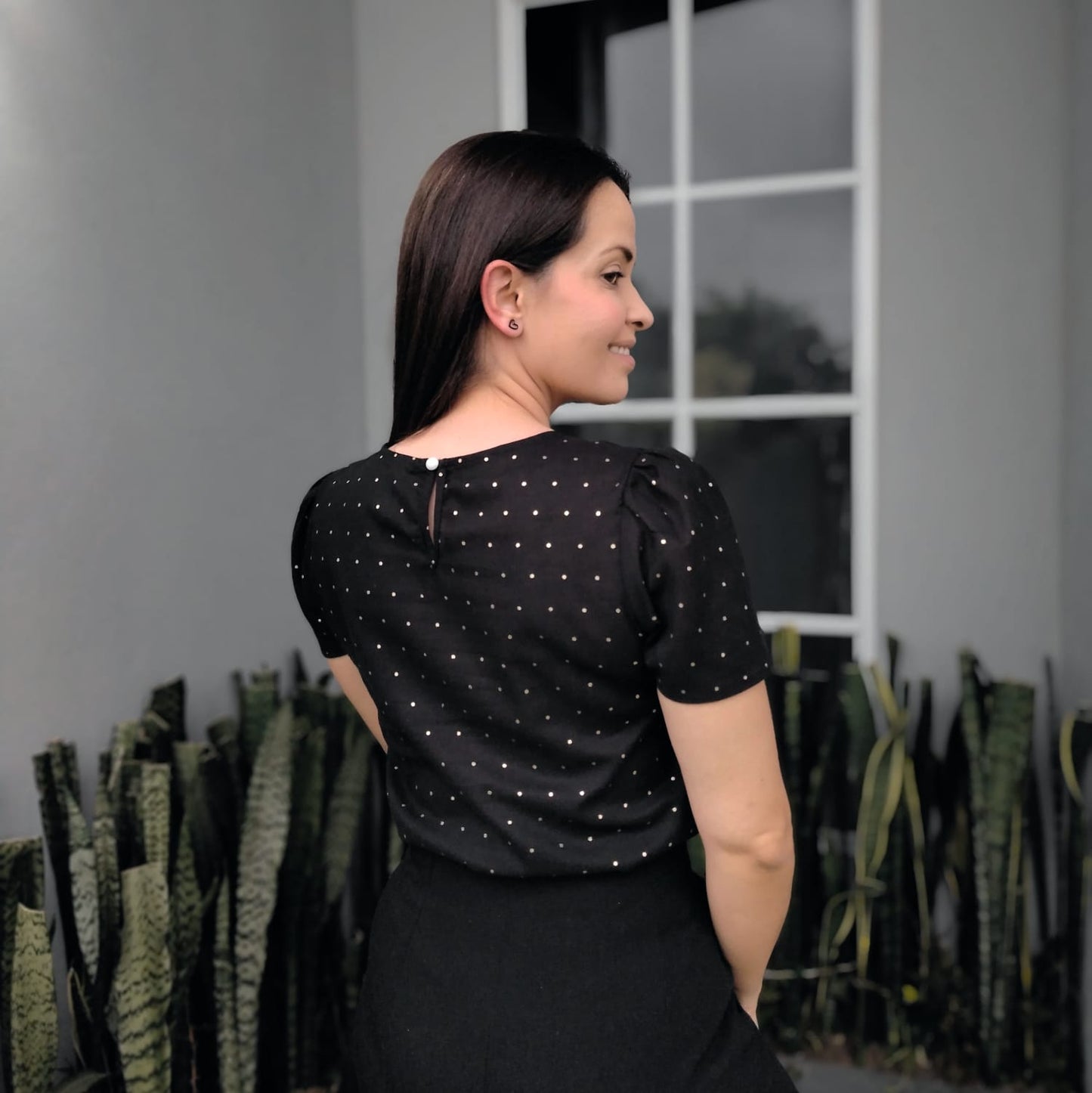 Blusa brillo negro