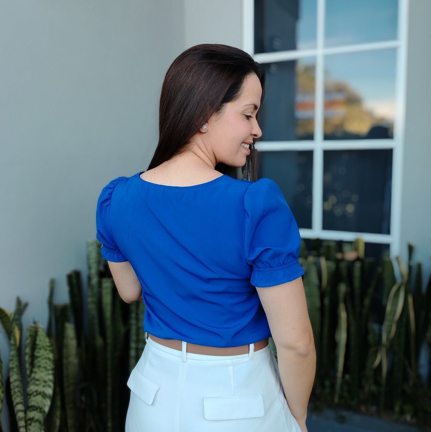 Blusa escote cuadrado azul rey