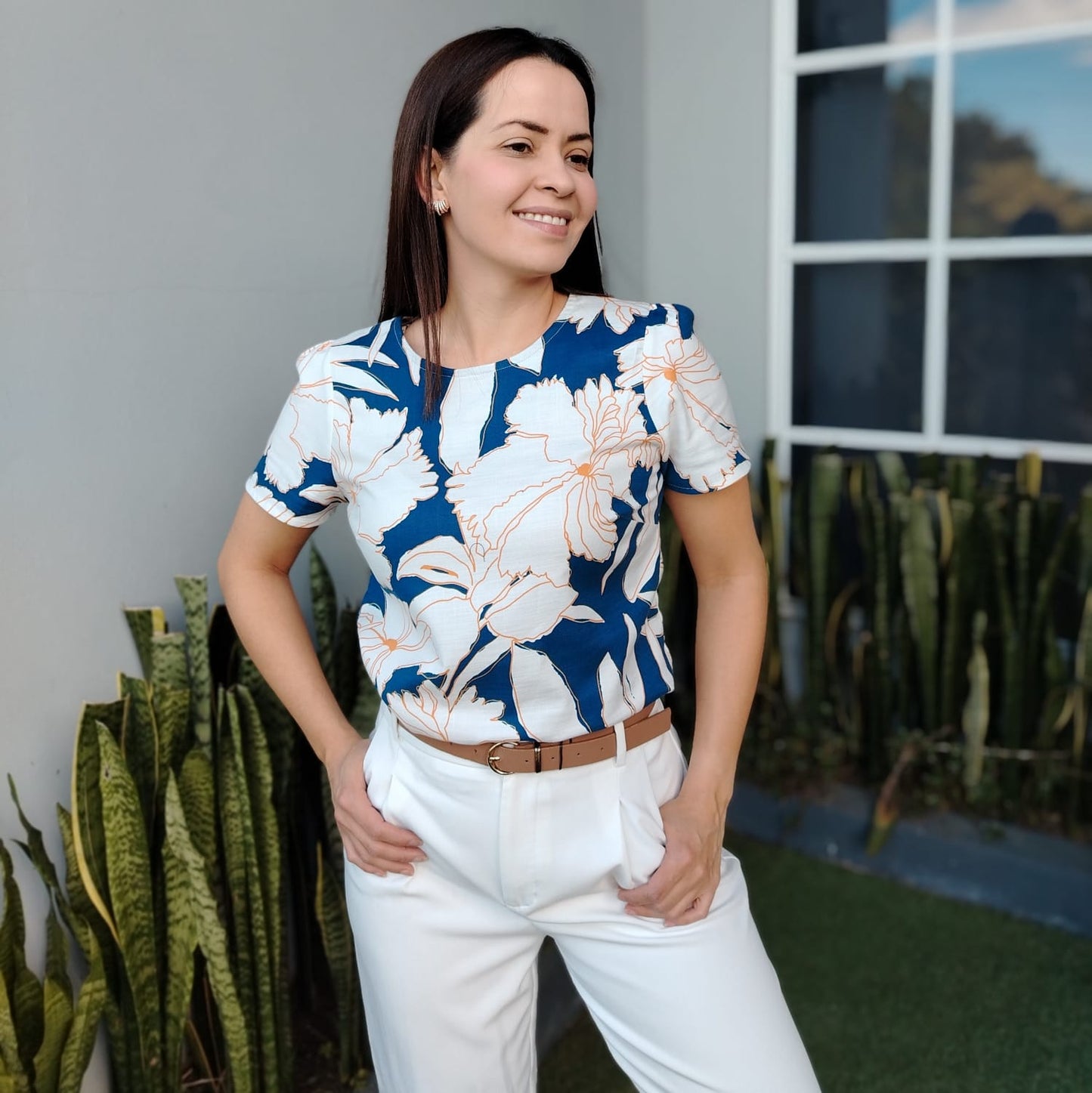 Blusa floral azul