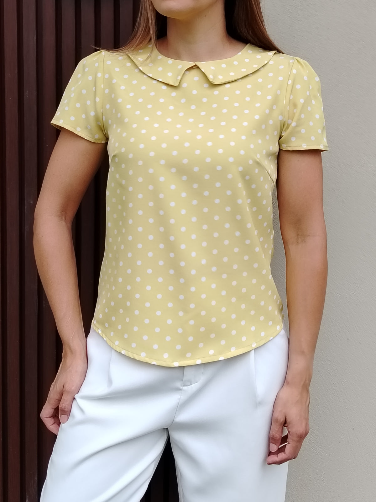 Blusa cuello muñeca