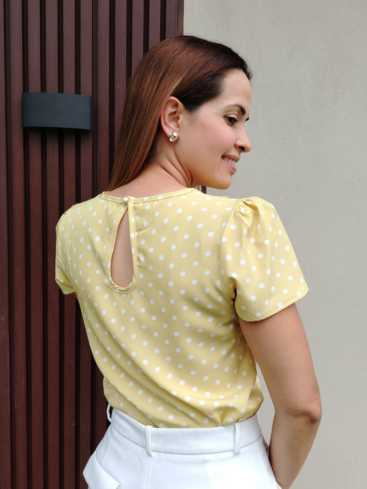 Blusa cuello muñeca