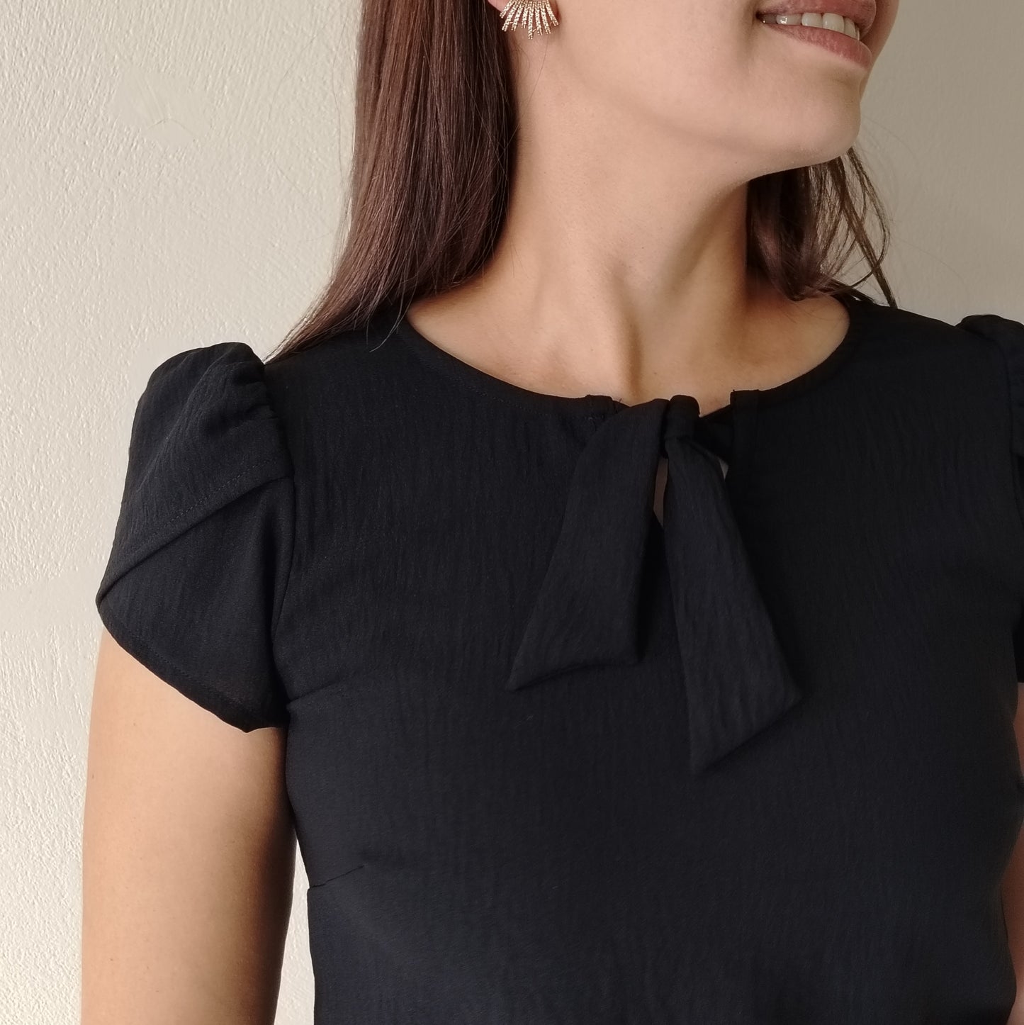 Blusa amarre en escote
