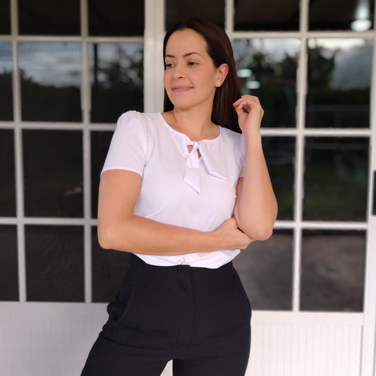 Blusa amarre blanco