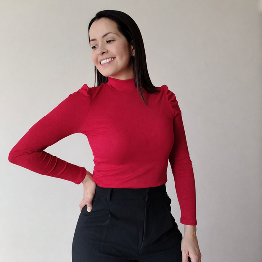 Blusa cuello tortuga rojo