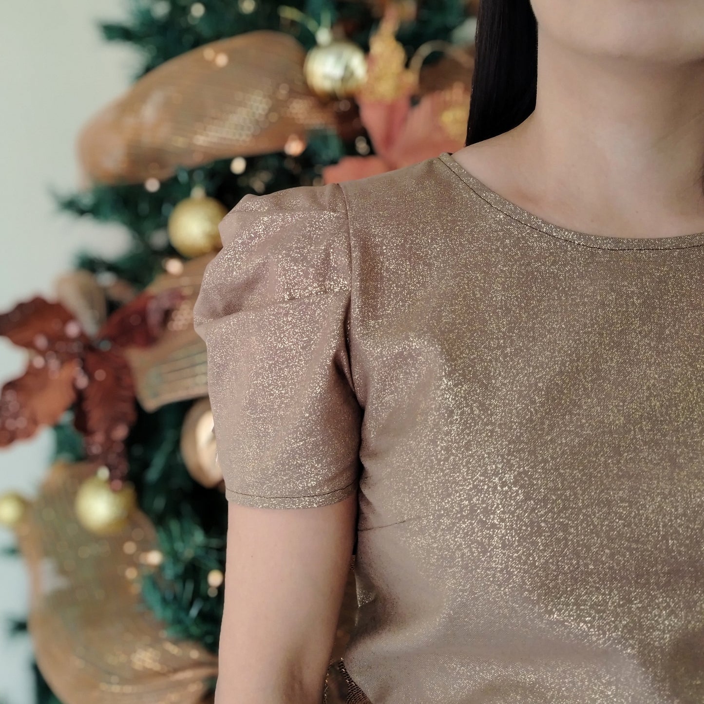 Blusa manga drapeada brillo marrón