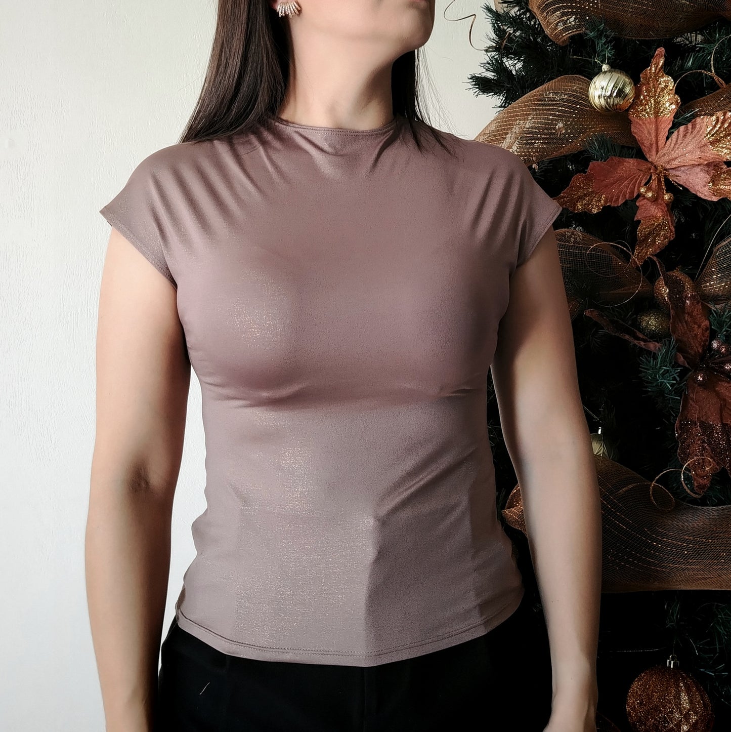 Blusa manga enteriza marrón con brillo