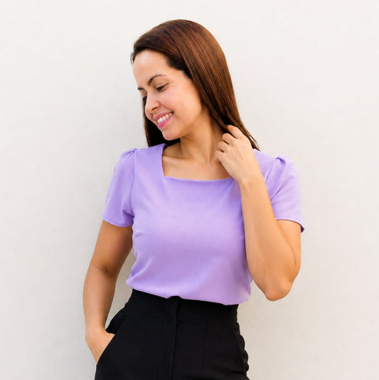 Blusa escote cuadrado lila