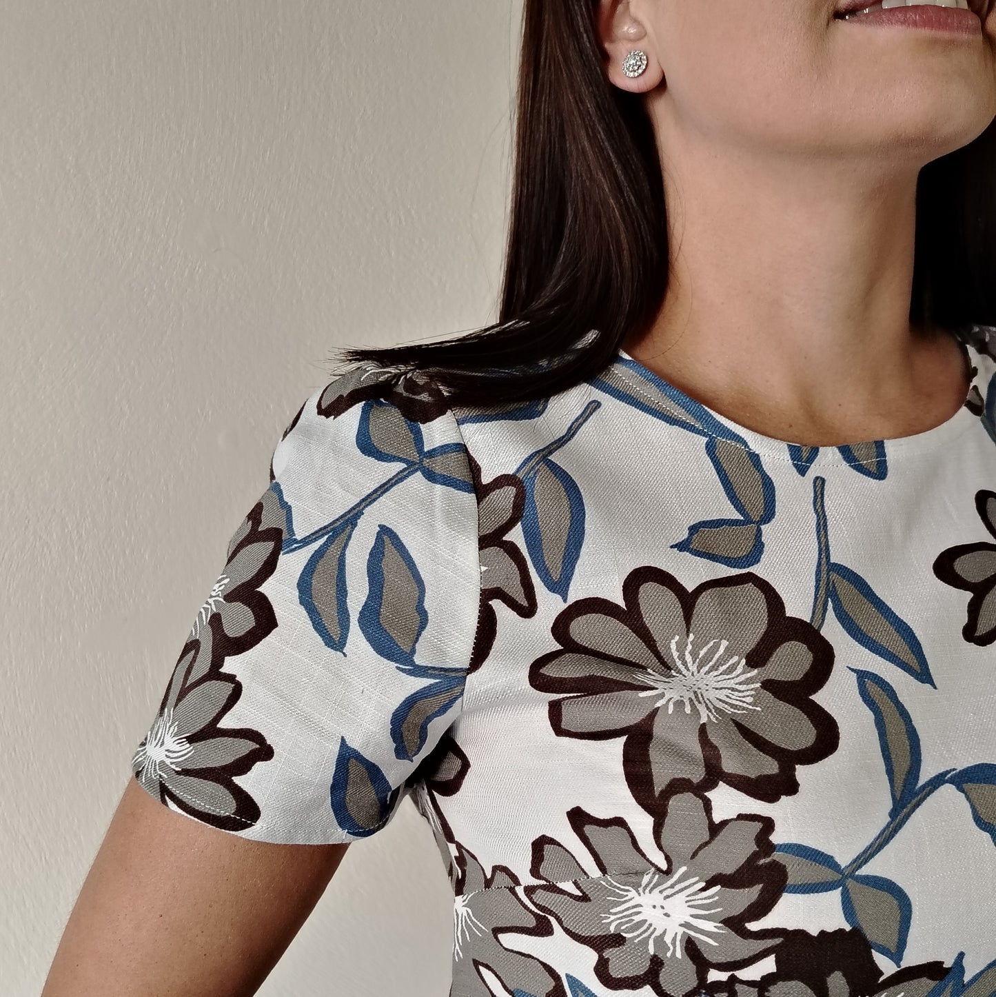 Blusa floral blanco hueso