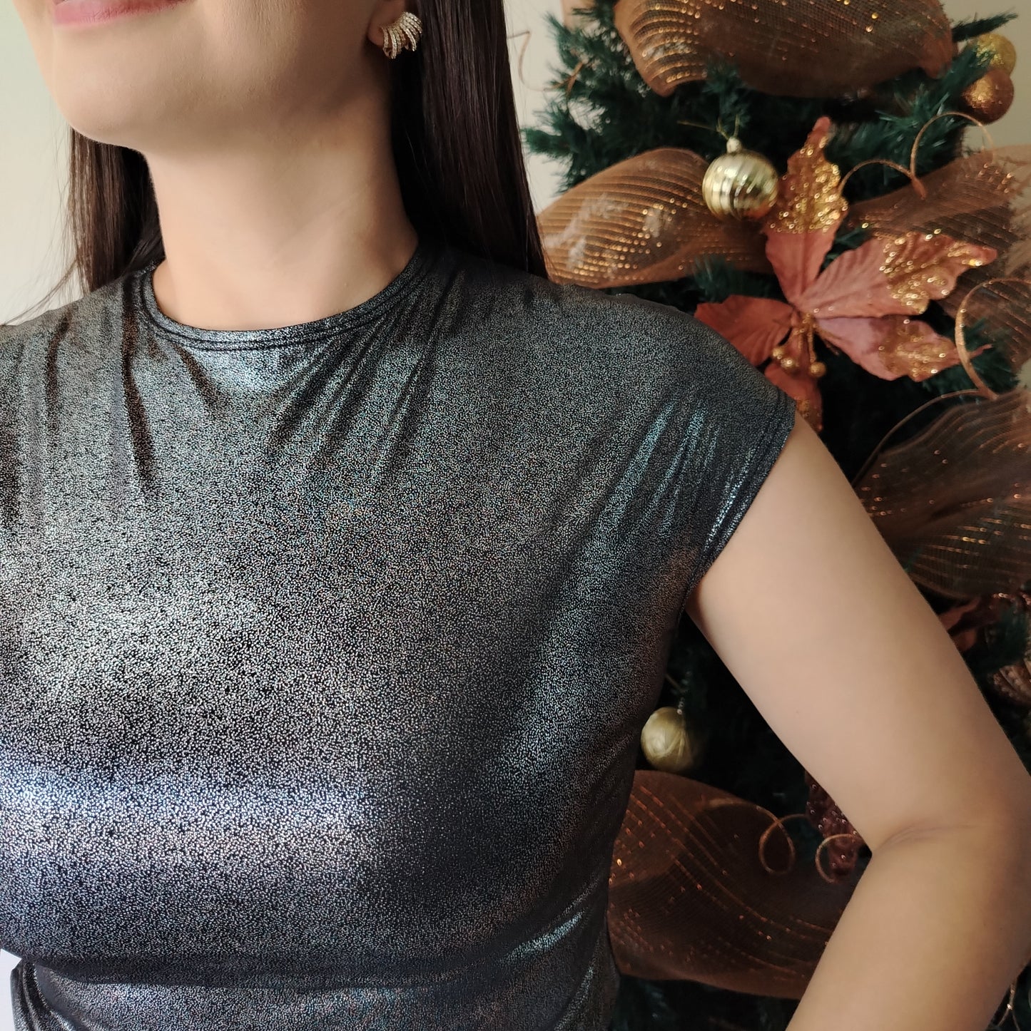 Blusa manga enteriza negra con brillo