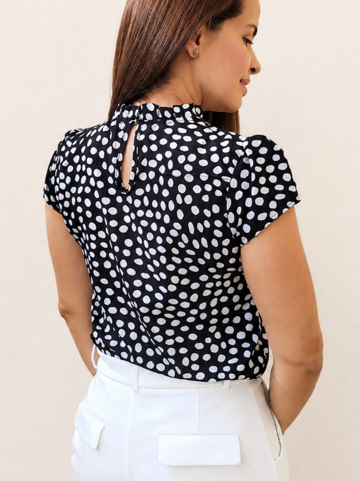 Blusa cuello fruncido