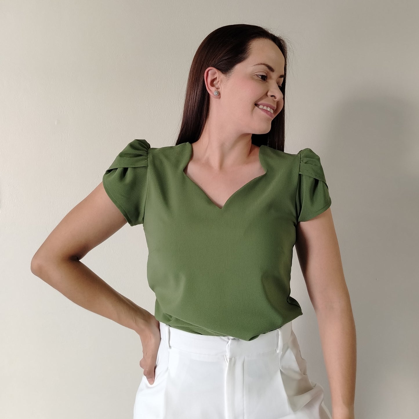 Blusa tulipán escote parras