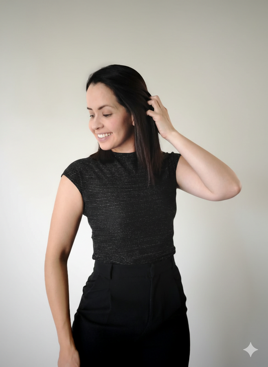 Blusa manga enteriza negro con brillo