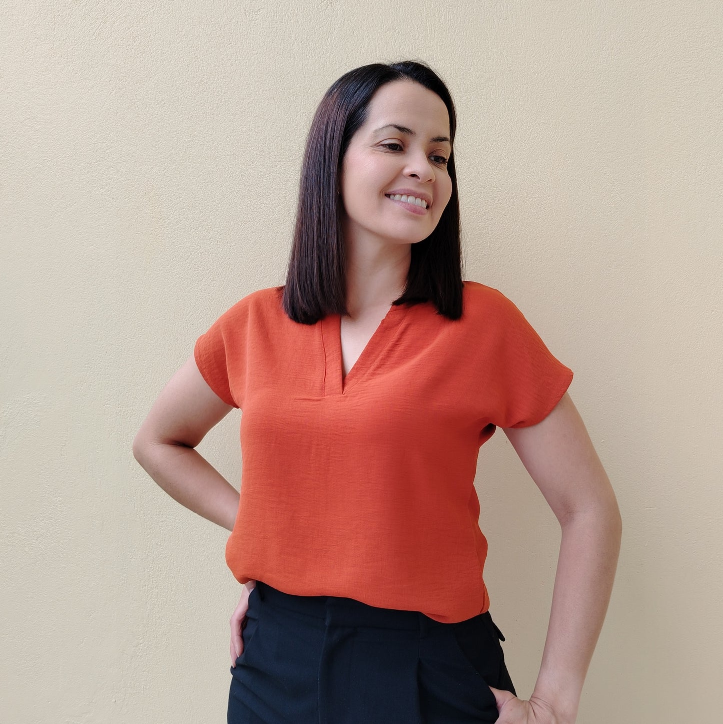 Blusa manga enteriza cuello chino