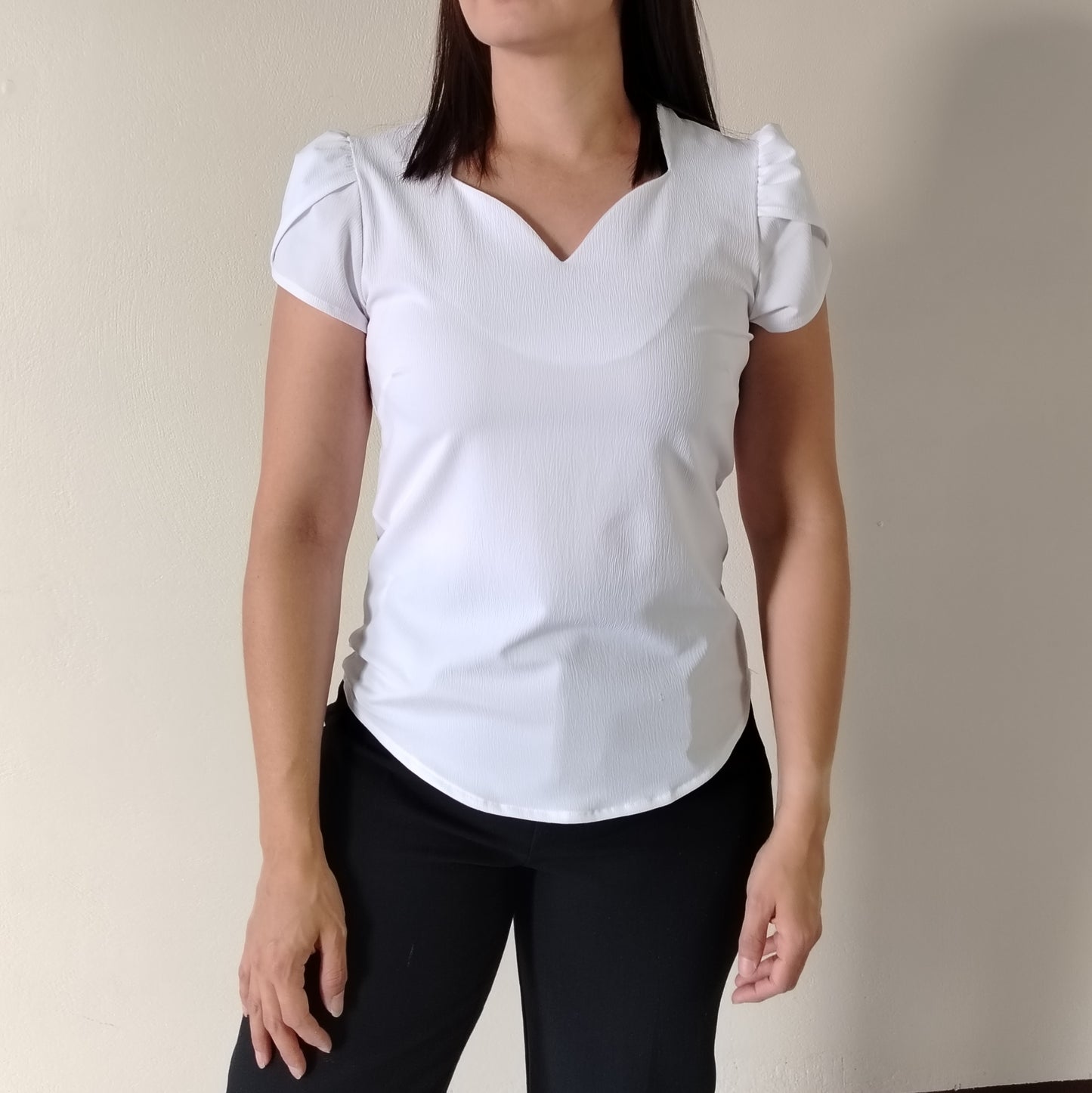 Blusa tulipán escote parras