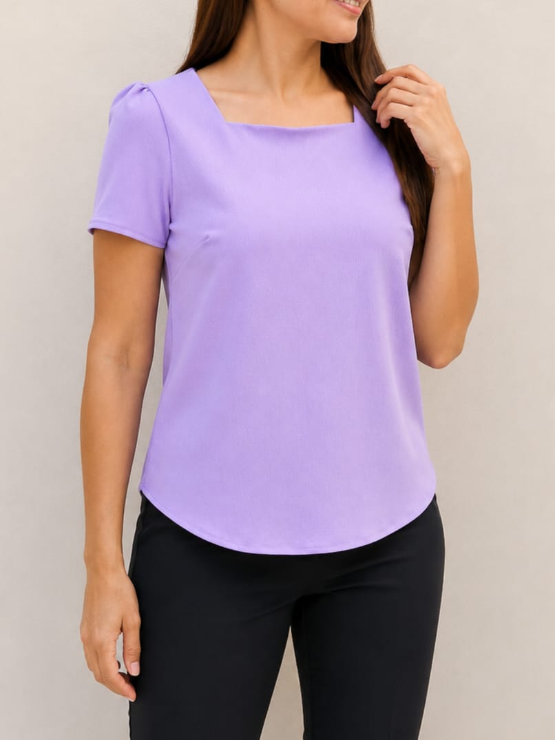 Blusa escote cuadrado lila